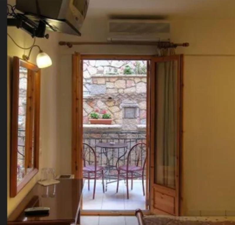Pitho Hotel Delphi Bagian luar foto