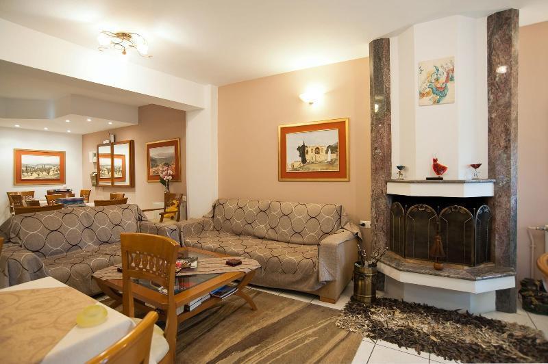 Pitho Hotel Delphi Bagian luar foto