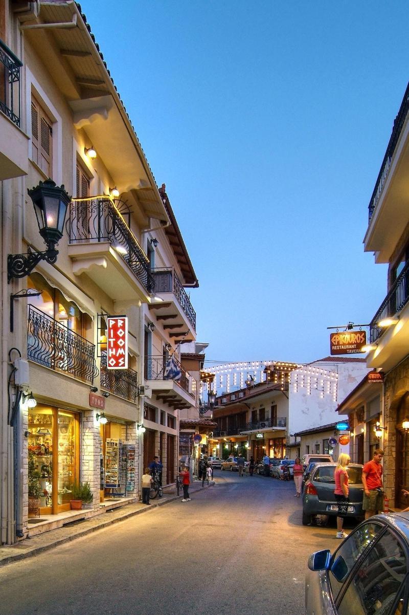 Pitho Hotel Delphi Bagian luar foto