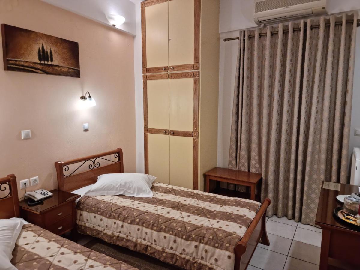 Pitho Hotel Delphi Bagian luar foto
