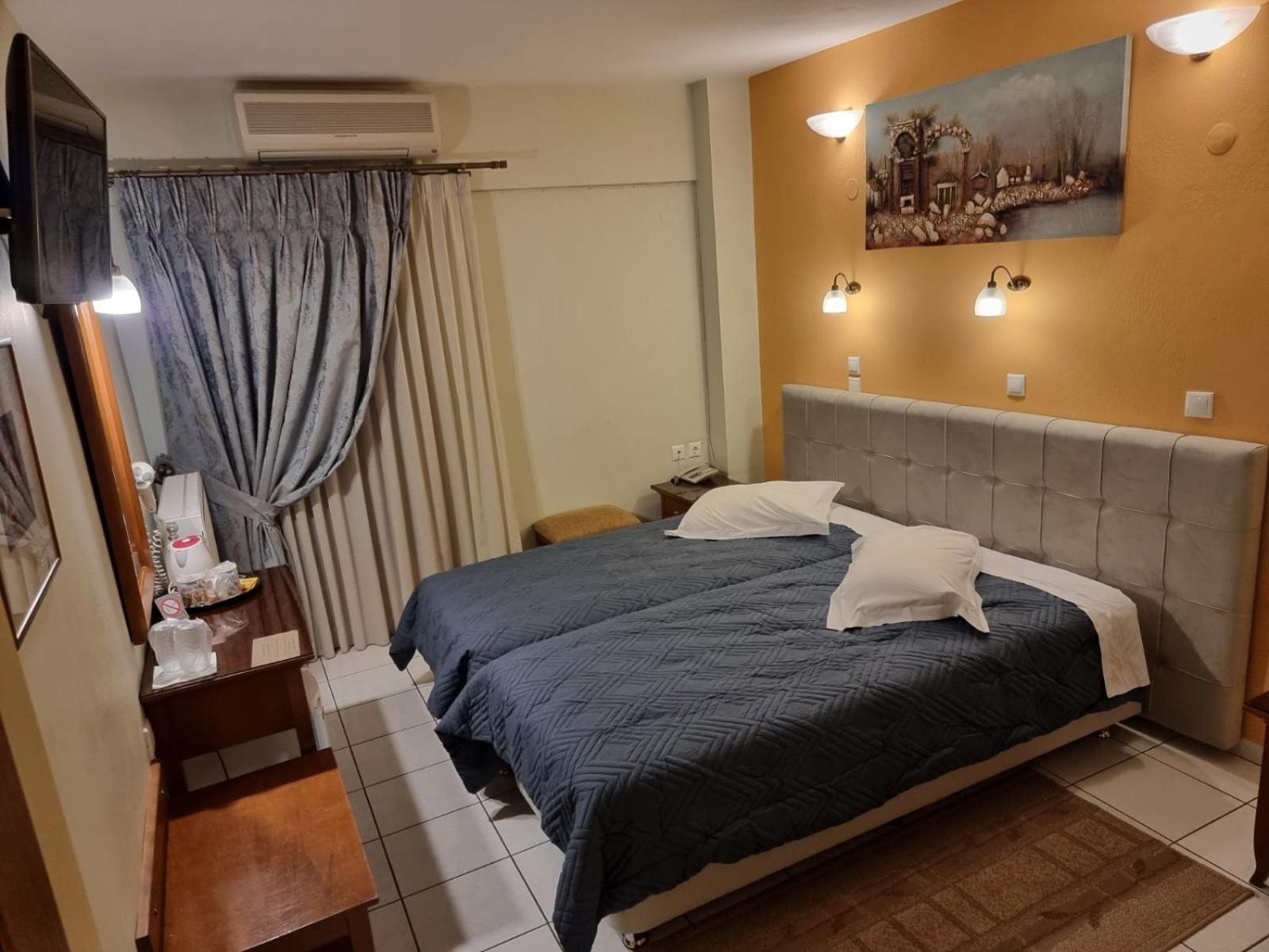 Pitho Hotel Delphi Bagian luar foto