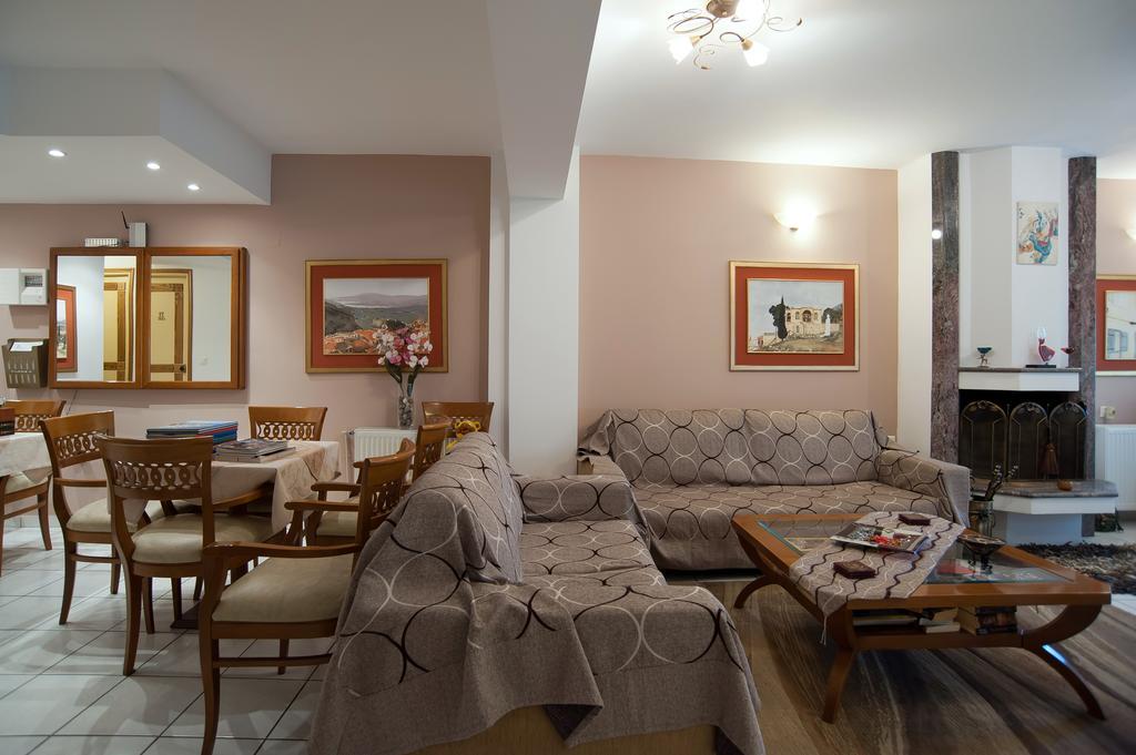 Pitho Hotel Delphi Bagian luar foto