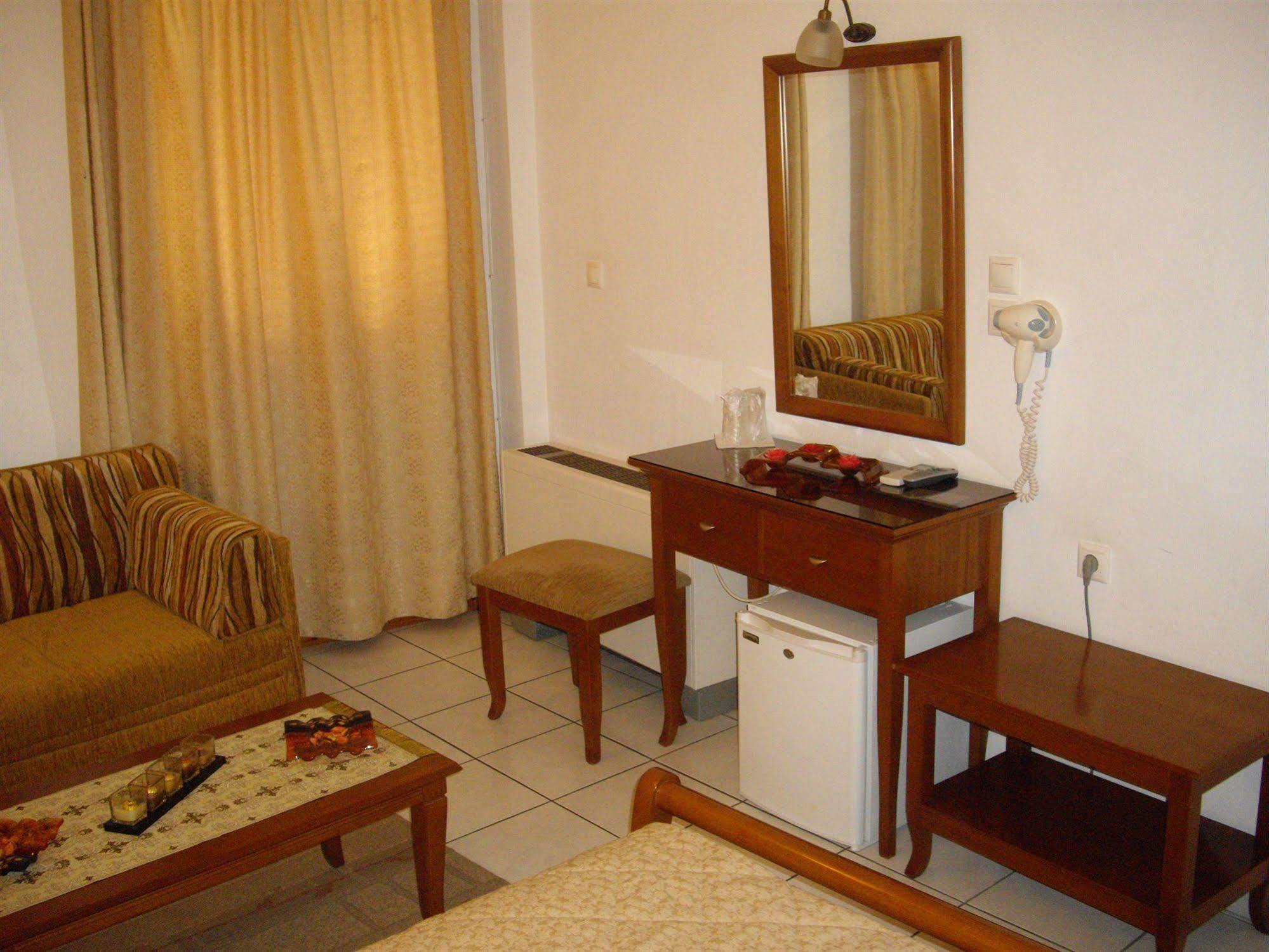 Pitho Hotel Delphi Bagian luar foto